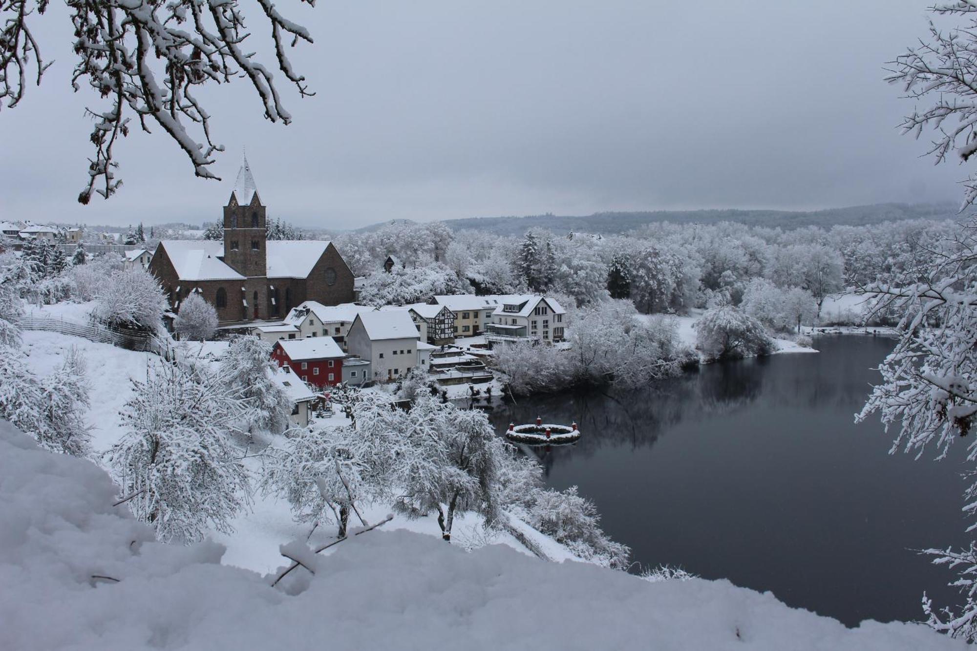 Ritterstube - Eifelstuben Mit Charme, Naehe See Und Burg, Aussergewoehnlich, Vulkaneifel Ulmen ภายนอก รูปภาพ