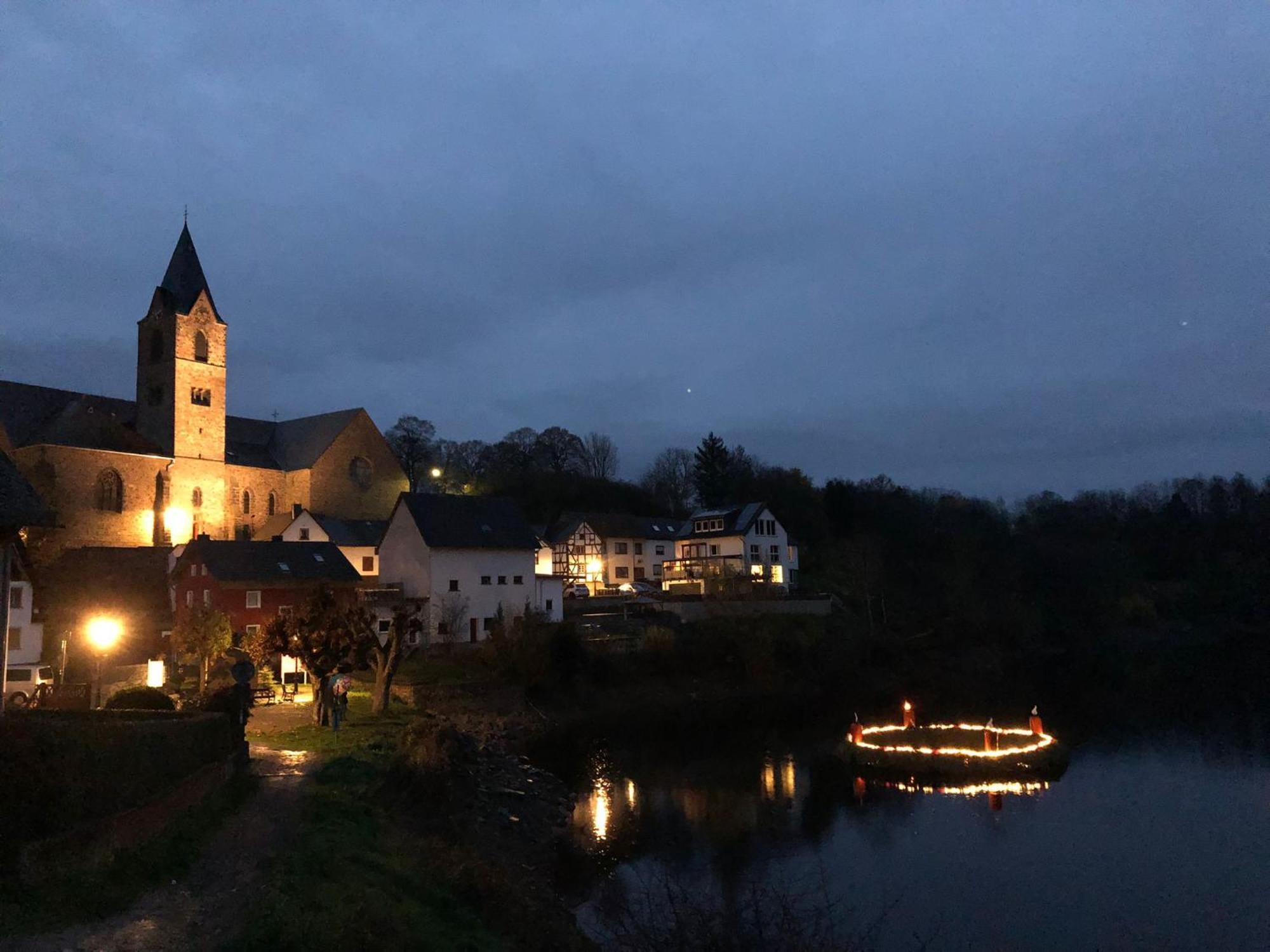 Ritterstube - Eifelstuben Mit Charme, Naehe See Und Burg, Aussergewoehnlich, Vulkaneifel Ulmen ภายนอก รูปภาพ